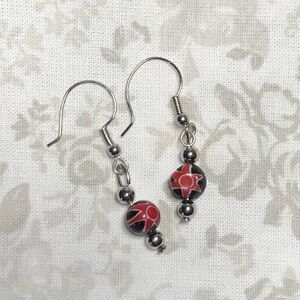 Handmade Glass Bead Earrings - Red & Black Glass Beads ❤️🖤❤️🖤✨🥀